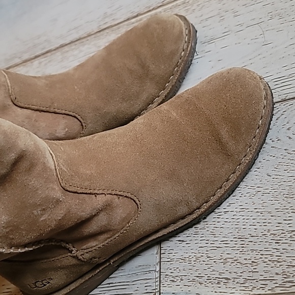UGG Daphne Shearling lined Suede Boots size womens 8 - Picture 4 of 10